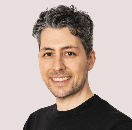 Jordan Hochenbaum headshot